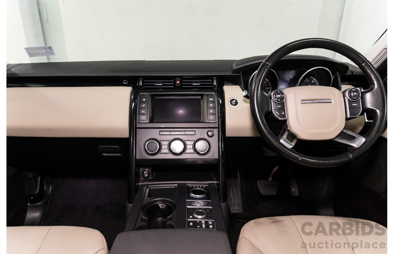 07/2017 Land Rover Discovery TD4 SE (4WD) MY17 4d Wagon Loire Blue Metallic Turbo Diesel 2.0L