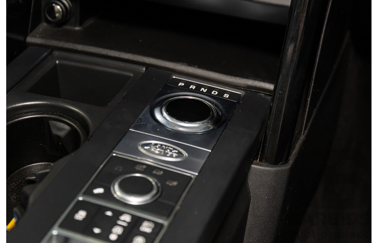 07/2017 Land Rover Discovery TD4 SE (4WD) MY17 4d Wagon Loire Blue Metallic Turbo Diesel 2.0L