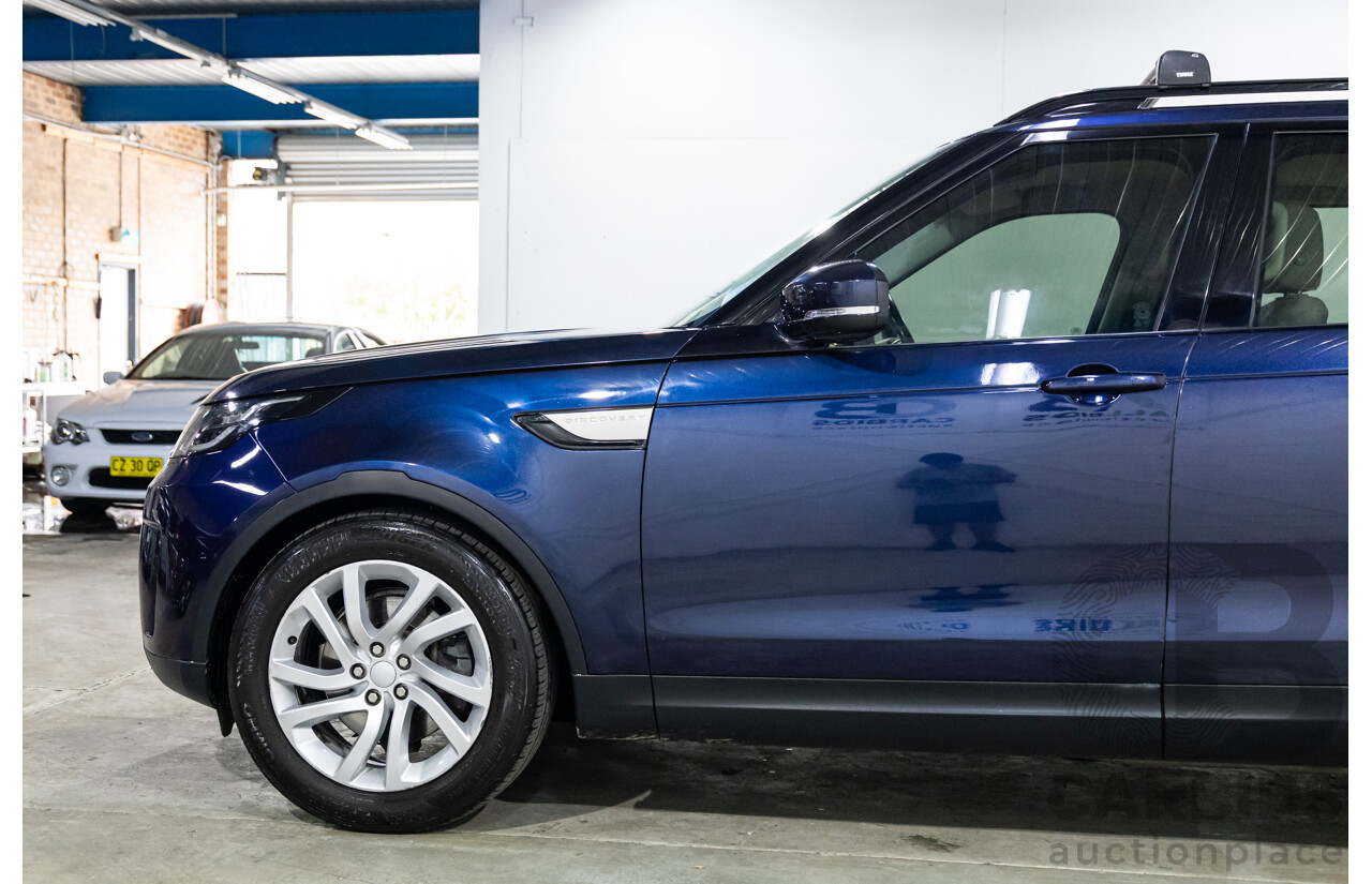 07/2017 Land Rover Discovery TD4 SE (4WD) MY17 4d Wagon Loire Blue Metallic Turbo Diesel 2.0L