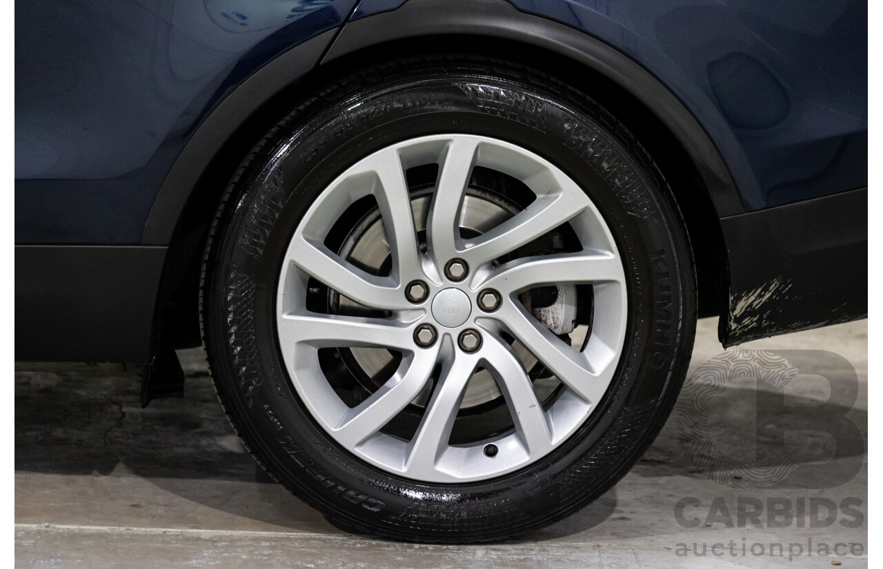 07/2017 Land Rover Discovery TD4 SE (4WD) MY17 4d Wagon Loire Blue Metallic Turbo Diesel 2.0L