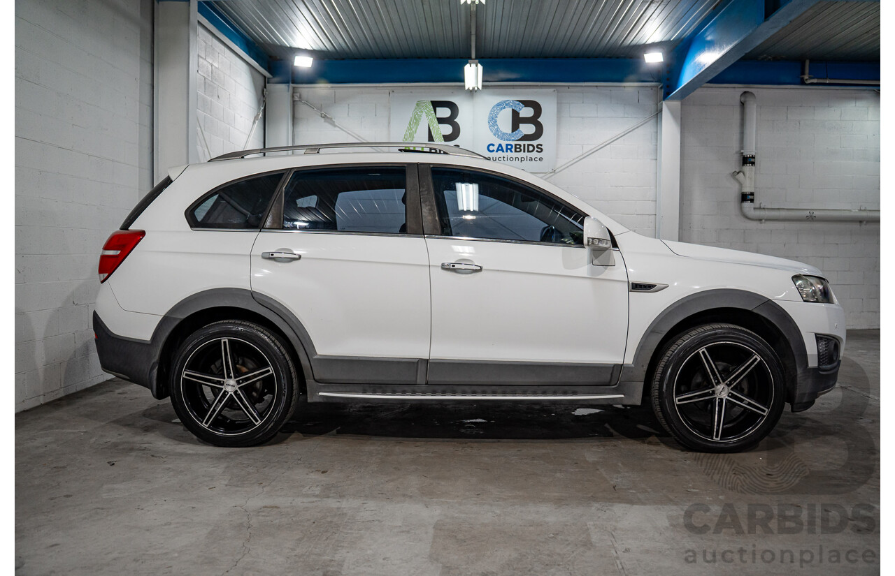 3/2014 Holden Captiva 7 LTZ (AWD) CG MY15 4d Wagon Summit White V6 3.0L - 7 Seater
