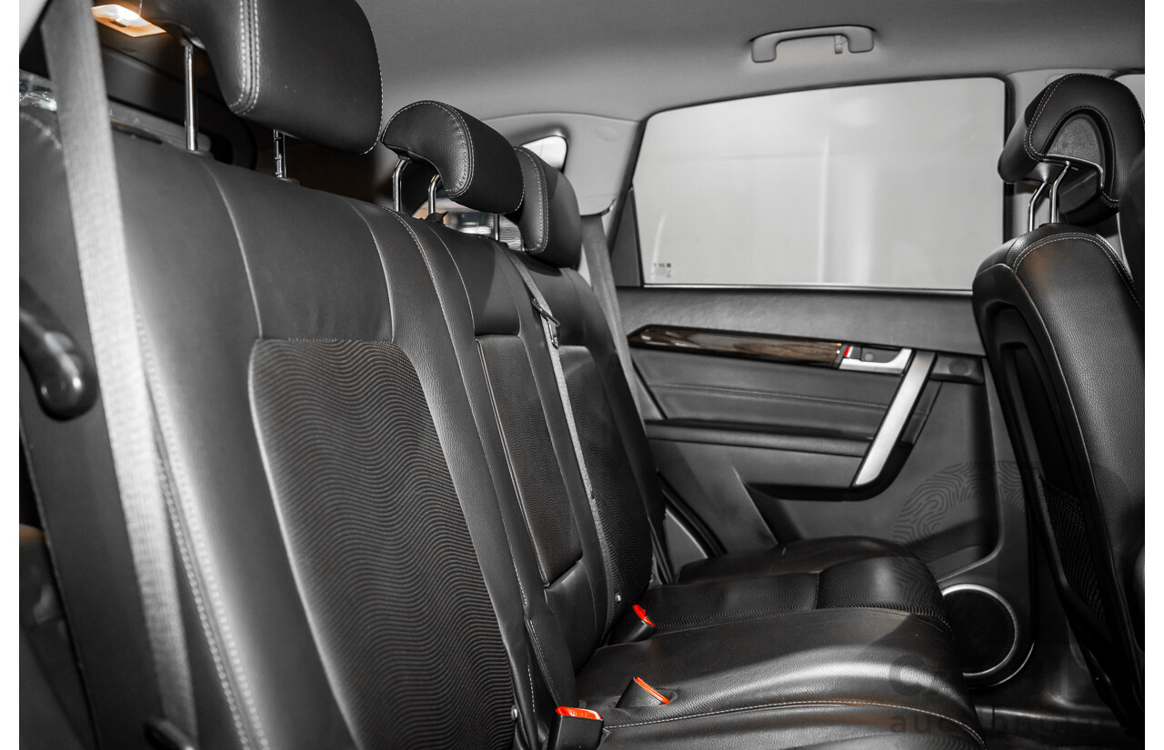 3/2014 Holden Captiva 7 LTZ (AWD) CG MY15 4d Wagon Summit White V6 3.0L - 7 Seater