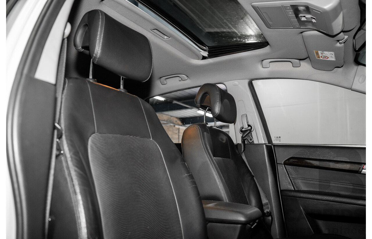 3/2014 Holden Captiva 7 LTZ (AWD) CG MY15 4d Wagon Summit White V6 3.0L - 7 Seater