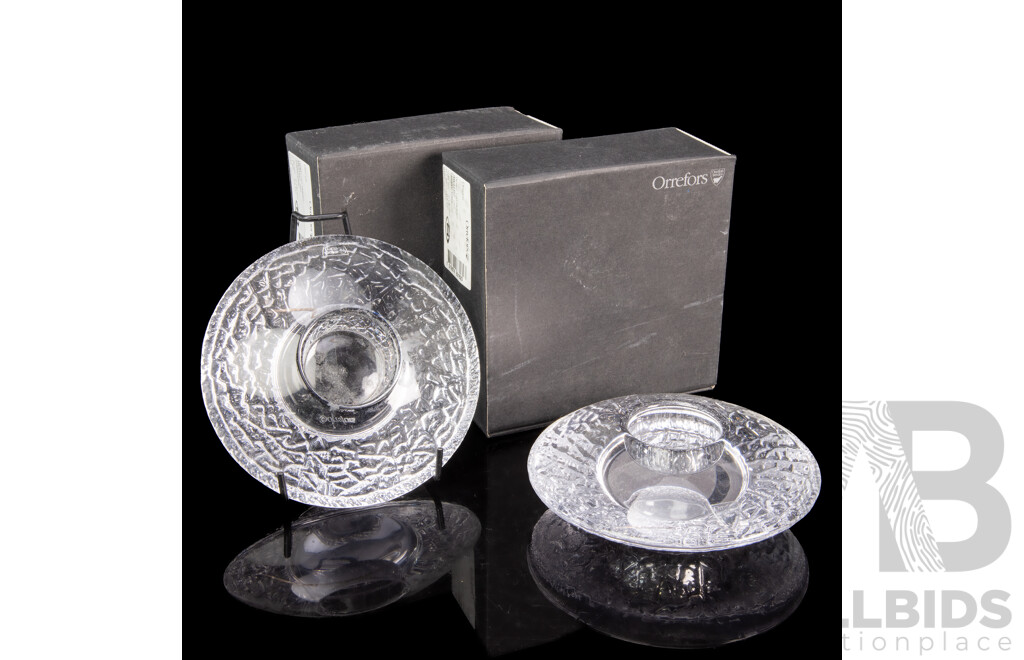 Pair of Discus Vases By Lars Hellsten for Orrefors