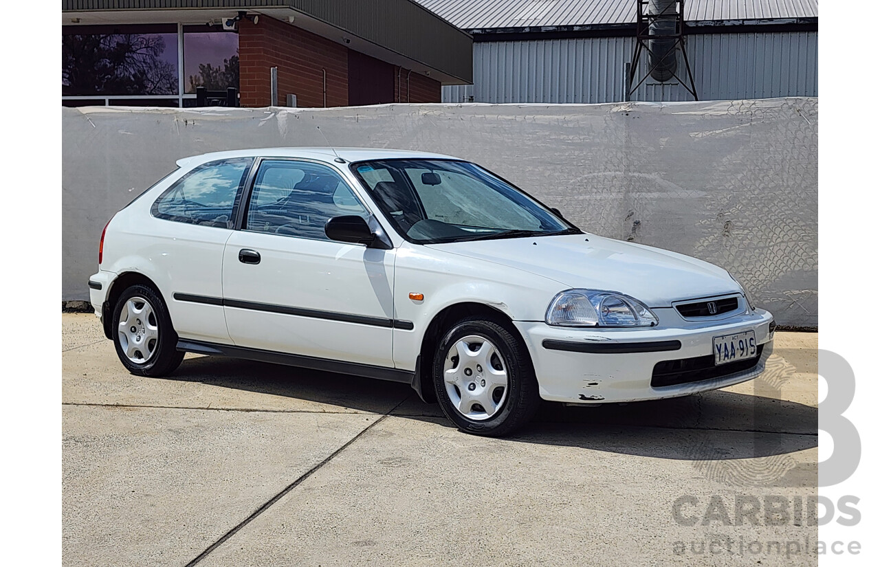5/1998 Honda Civic CXi 3d Hatchback White 1.6L