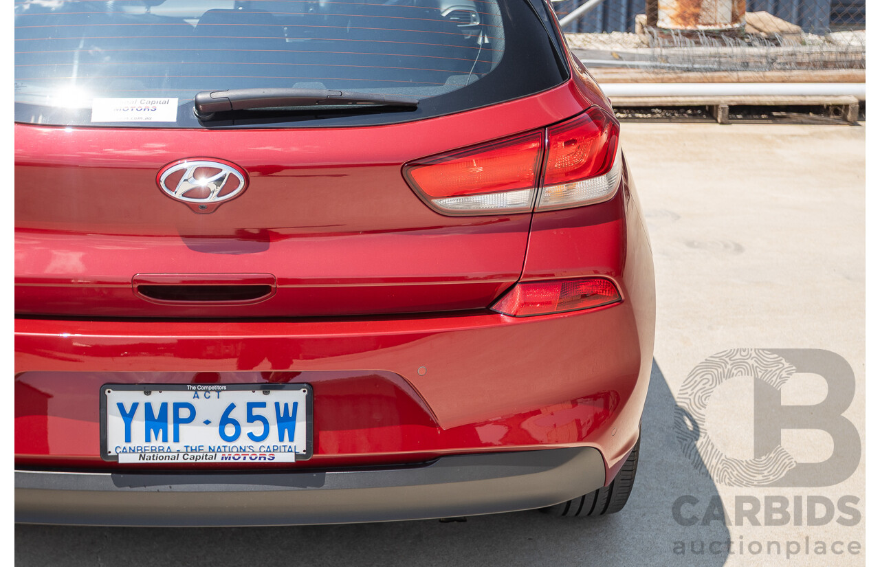 01/2018 Hyundai I30 Active PD 4D Hatchback Red 2.0L
