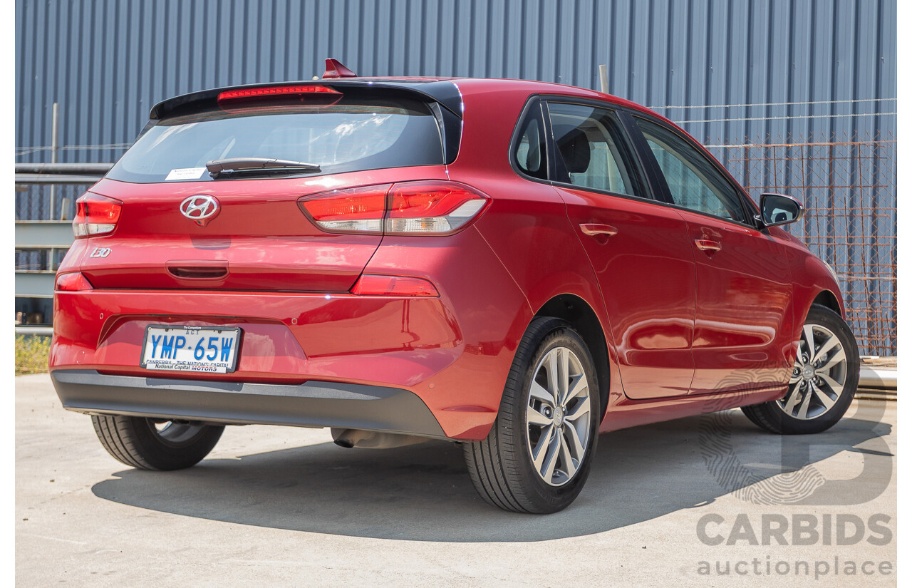 01/2018 Hyundai I30 Active PD 4D Hatchback Red 2.0L