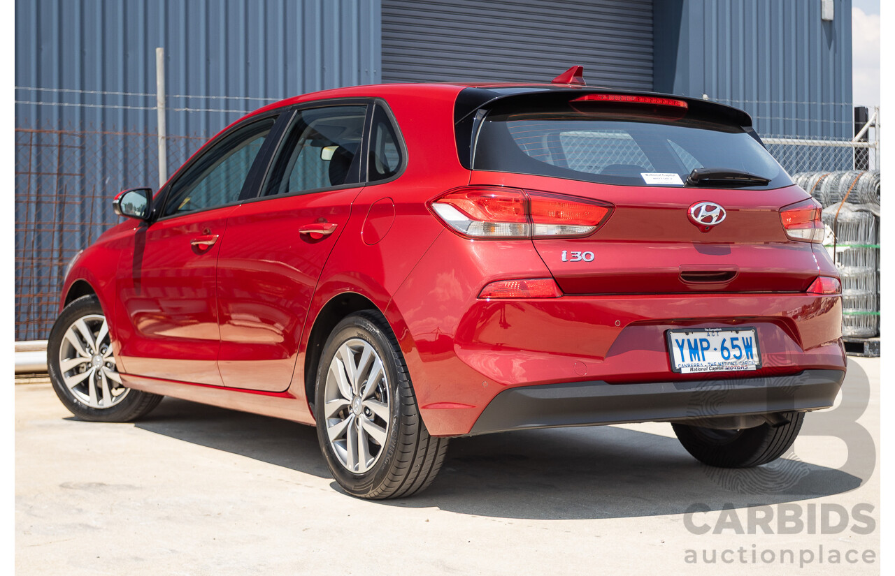 01/2018 Hyundai I30 Active PD 4D Hatchback Red 2.0L