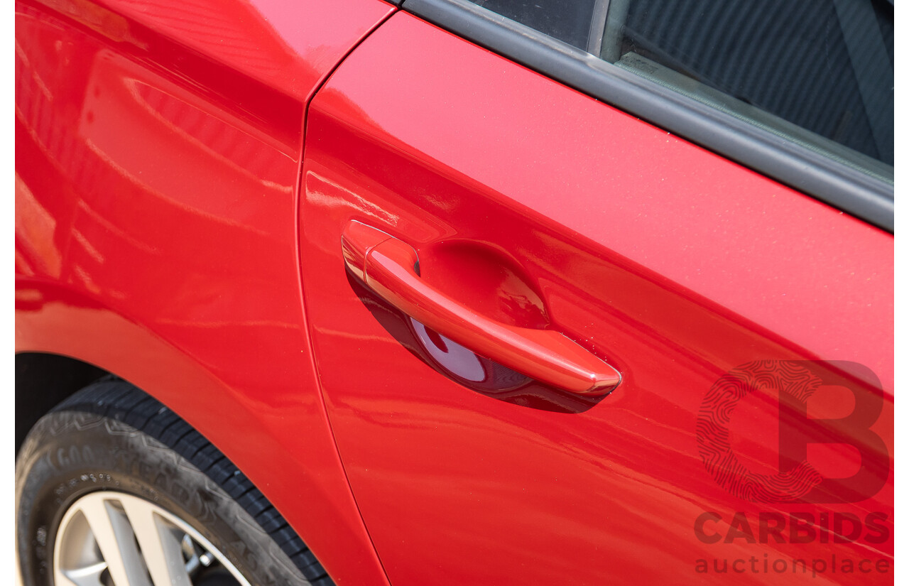 01/2018 Hyundai I30 Active PD 4D Hatchback Red 2.0L