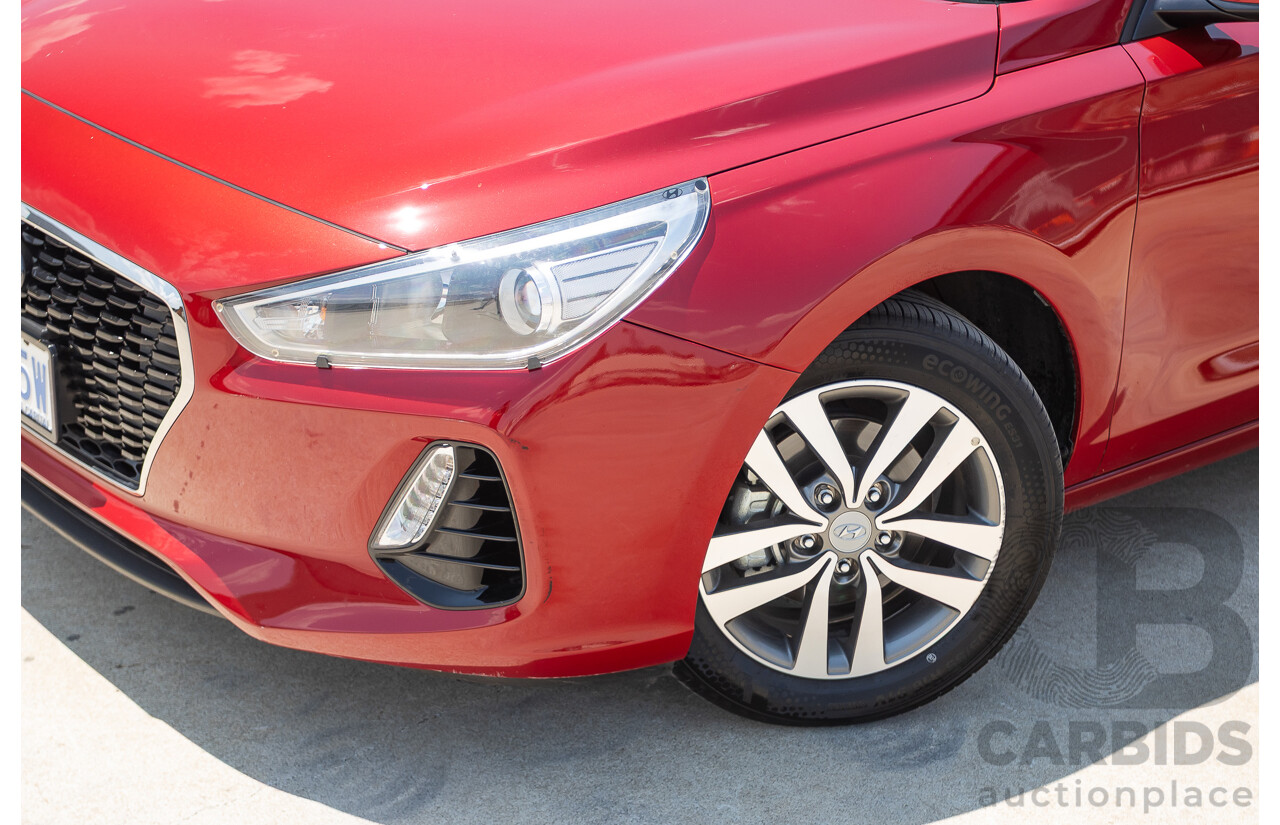01/2018 Hyundai I30 Active PD 4D Hatchback Red 2.0L