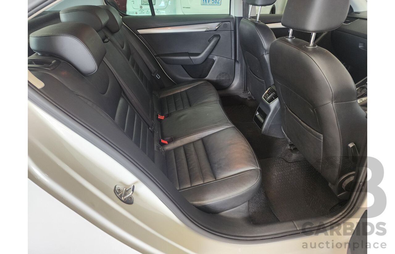 1/2014 Skoda Octavia 132 TSI Elegance NE 5d Hatchback White 1.8L