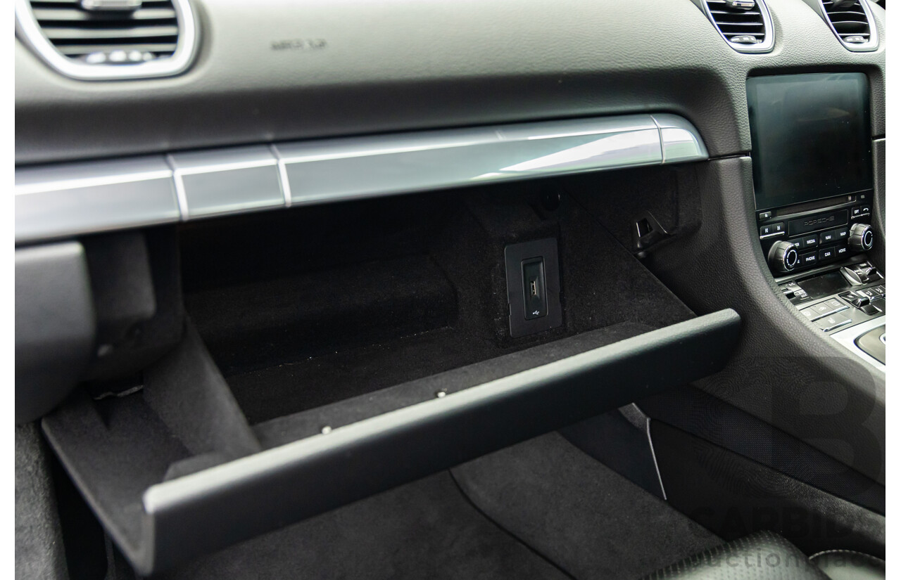 09/2017 Porsche 718 Cayman (RWD) 982 MY18 2d Coupe Sapphire Blue Metallic Turbo 2.0L