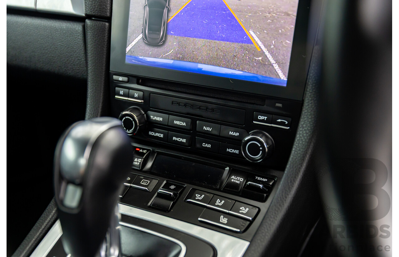 09/2017 Porsche 718 Cayman (RWD) 982 MY18 2d Coupe Sapphire Blue Metallic Turbo 2.0L