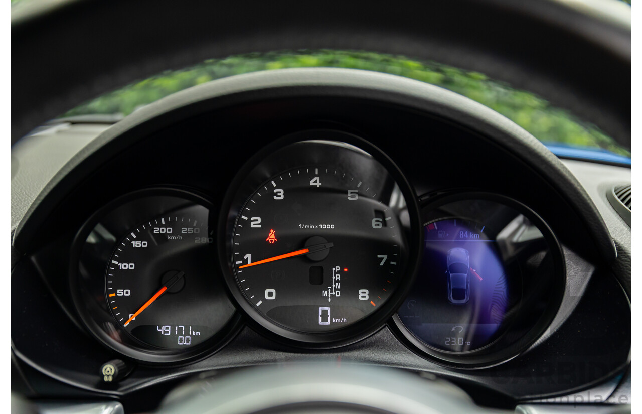 09/2017 Porsche 718 Cayman (RWD) 982 MY18 2d Coupe Sapphire Blue Metallic Turbo 2.0L