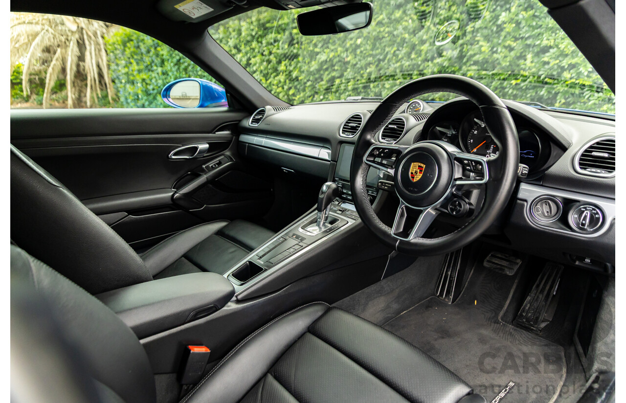 09/2017 Porsche 718 Cayman (RWD) 982 MY18 2d Coupe Sapphire Blue Metallic Turbo 2.0L
