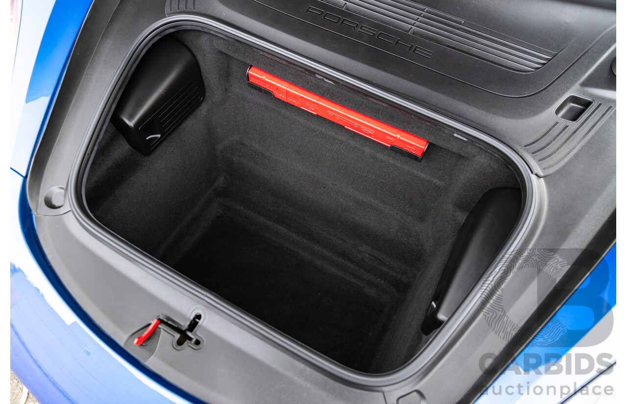 09/2017 Porsche 718 Cayman (RWD) 982 MY18 2d Coupe Sapphire Blue Metallic Turbo 2.0L