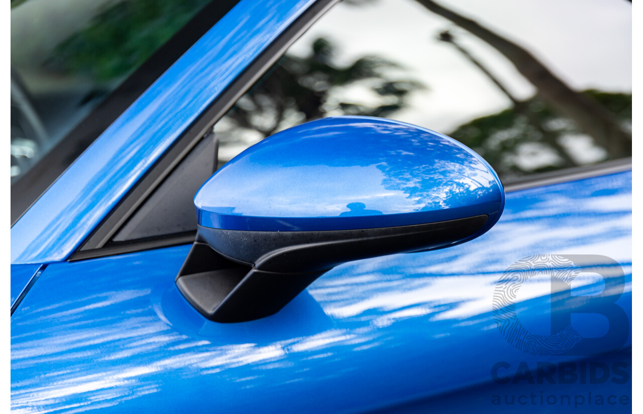 09/2017 Porsche 718 Cayman (RWD) 982 MY18 2d Coupe Sapphire Blue Metallic Turbo 2.0L