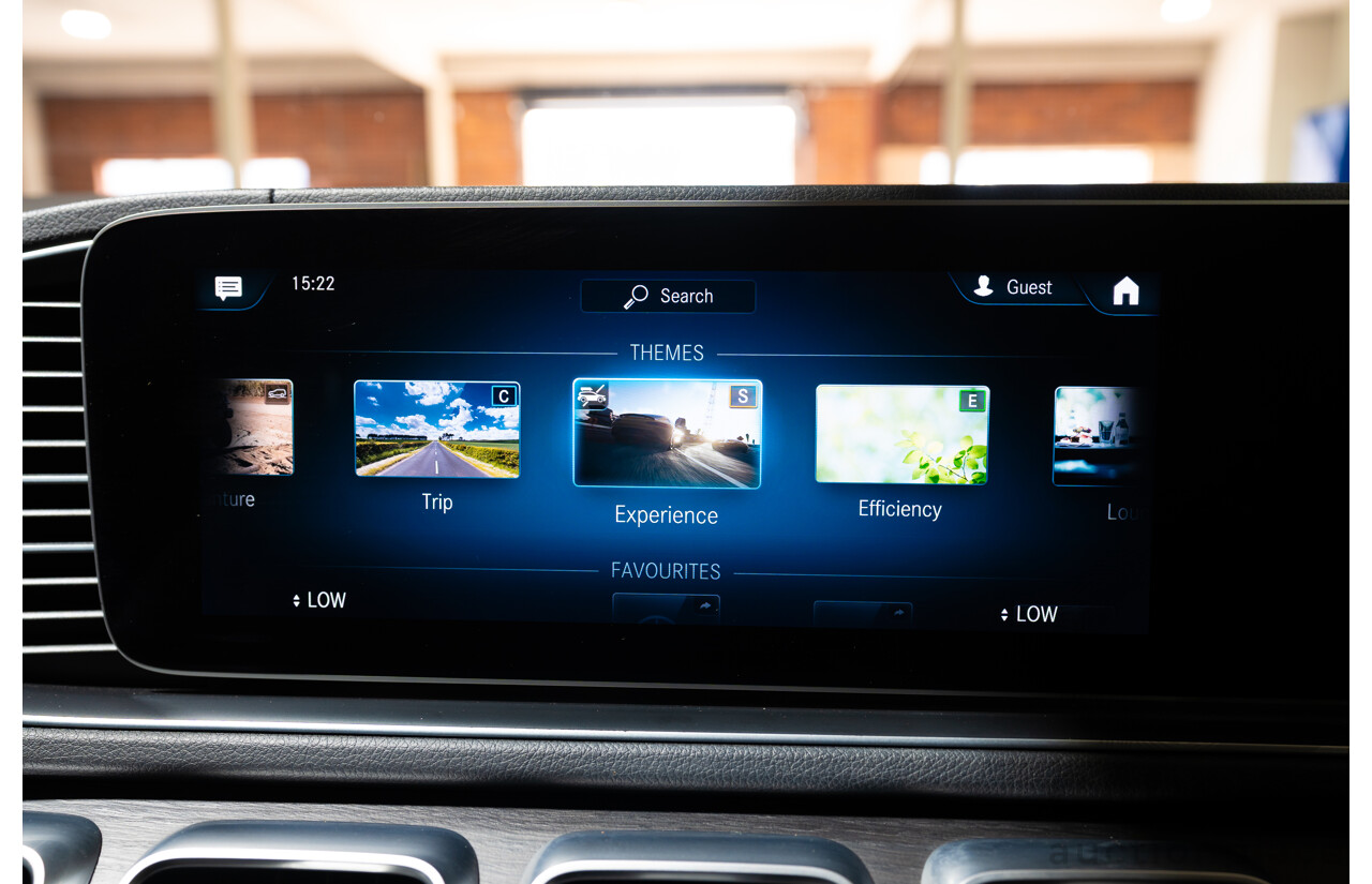 4/2021 Mercedes-Benz GLE 400d 4MATIC (AWD) V167 MY21.5 4D Wagon Diamond White Turbo Diesel 2.9L