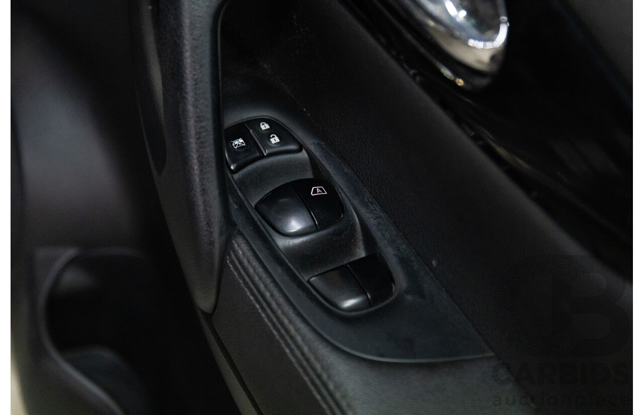 5/2015 Nissan Qashqai TL J11 4d Wagon Grey Turbo Diesel 1.6L