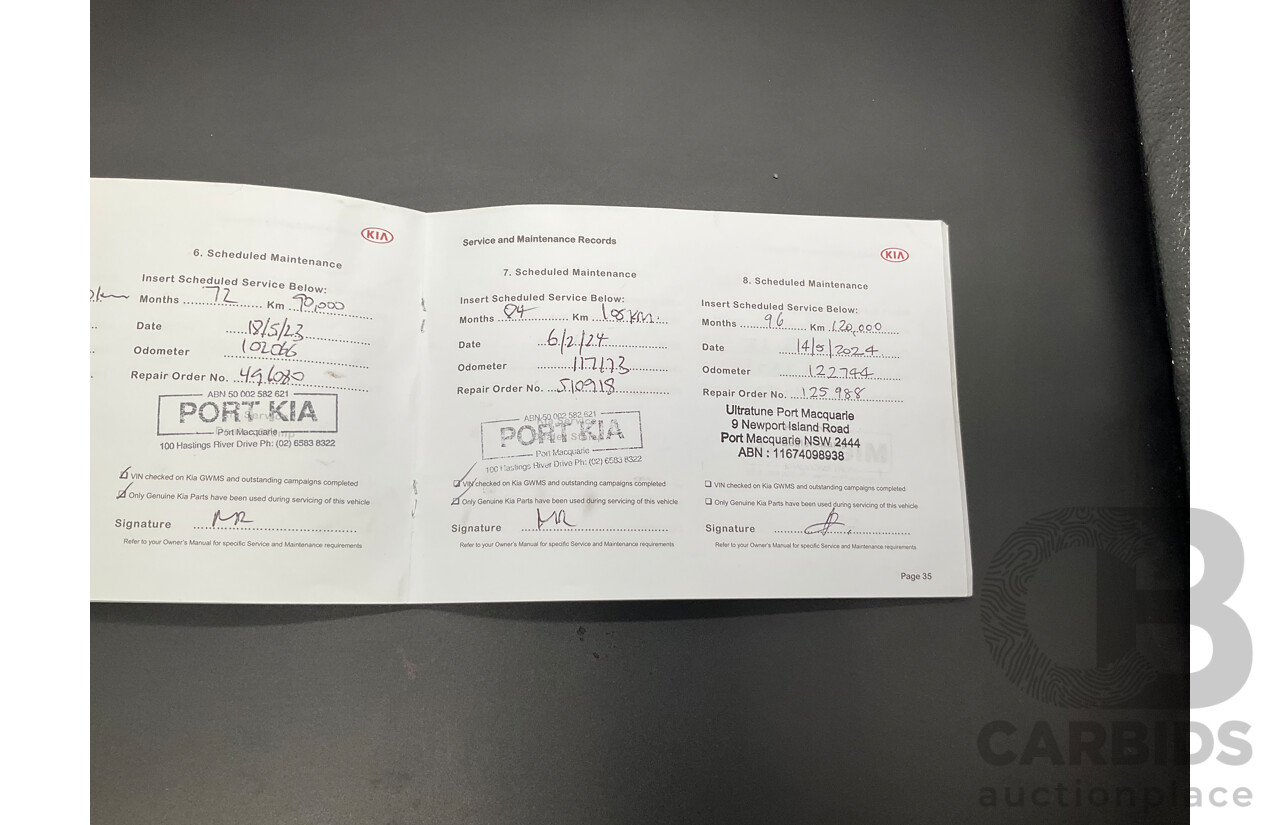 6/2018 Kia Carnival S YP MY16 Update 4d Wagon Snow White Pearl V6 3.3L - 8 Seater