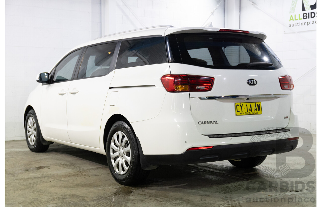 6/2018 Kia Carnival S YP MY16 Update 4d Wagon Snow White Pearl V6 3.3L - 8 Seater