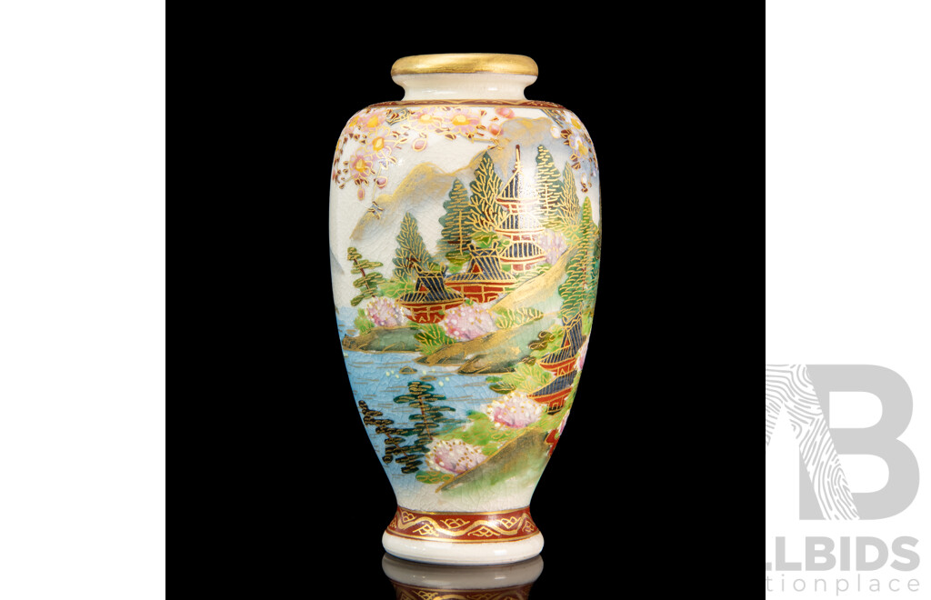 Japanese Meiji Satsuma Koshida Vase