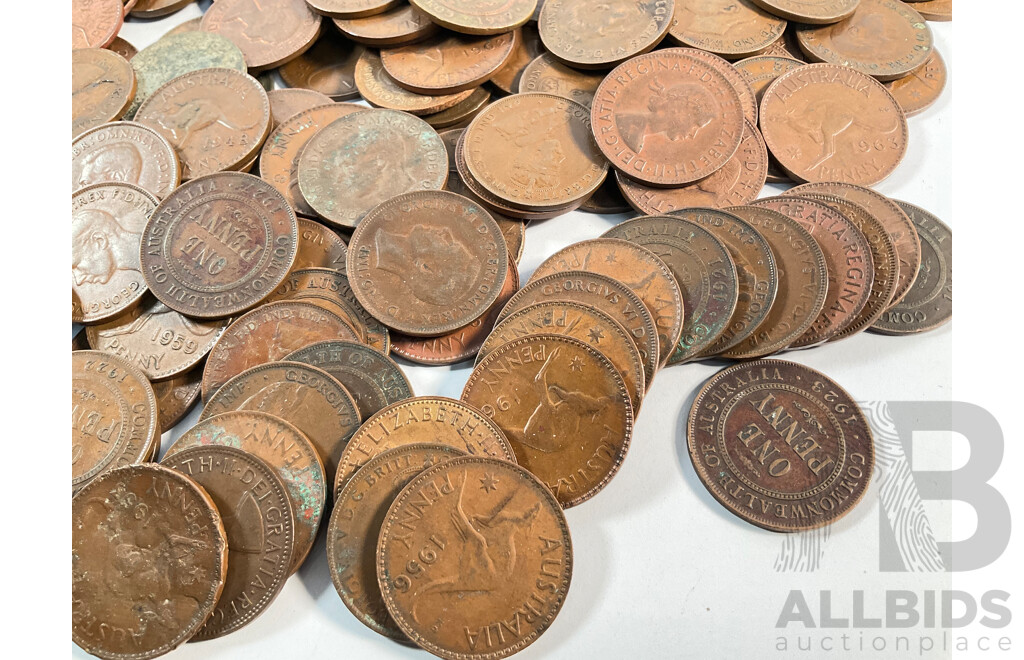 Collection of Australian Pennies Spanning 1912 to 1964 Including Several High Grade and 1917I - Approximately 1.8 Kilograms