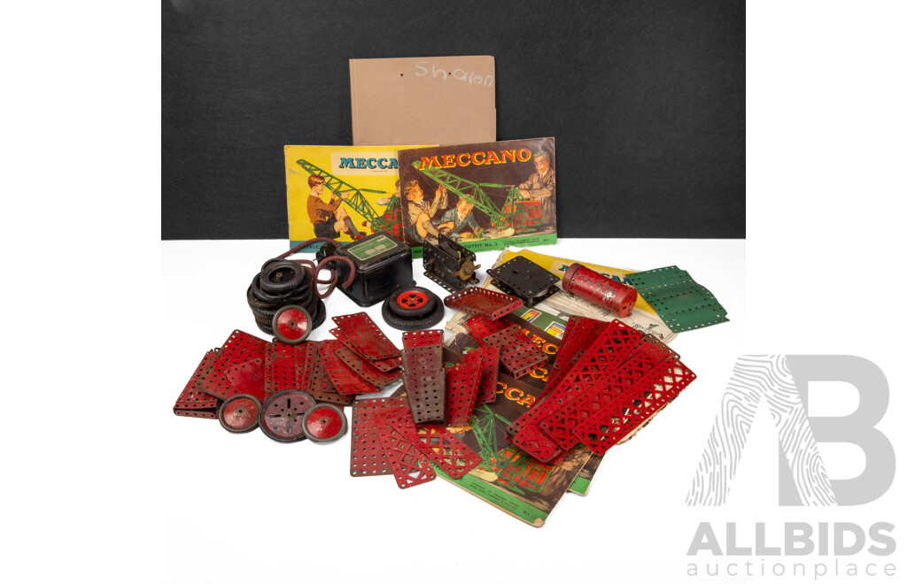 Collection of Vintage Meccano and Booklets