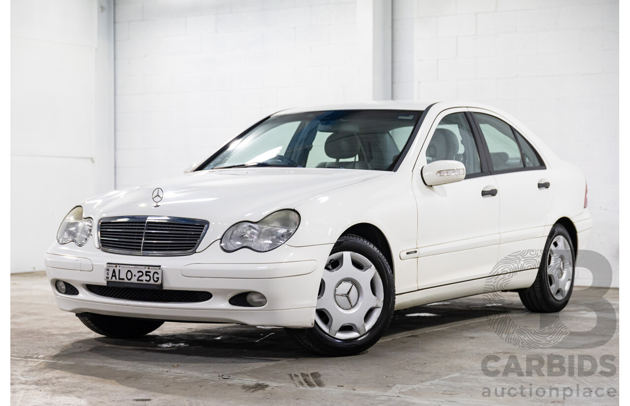 1/2002 Mercedes-Benz C240 Classic W203 4d Sedan Alablaster White V6 2.6L