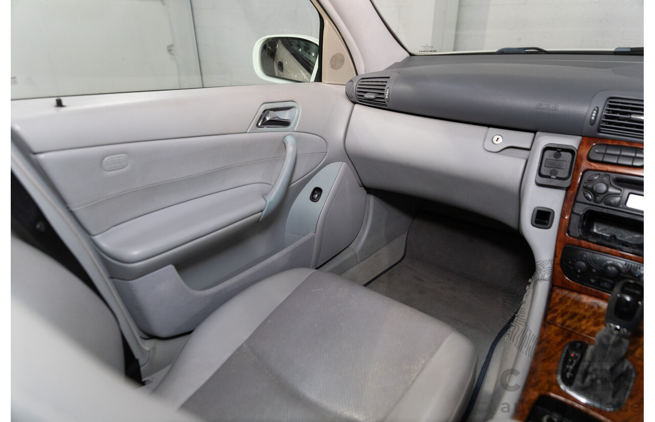 1/2002 Mercedes-Benz C240 Classic W203 4d Sedan Alablaster White V6 2.6L