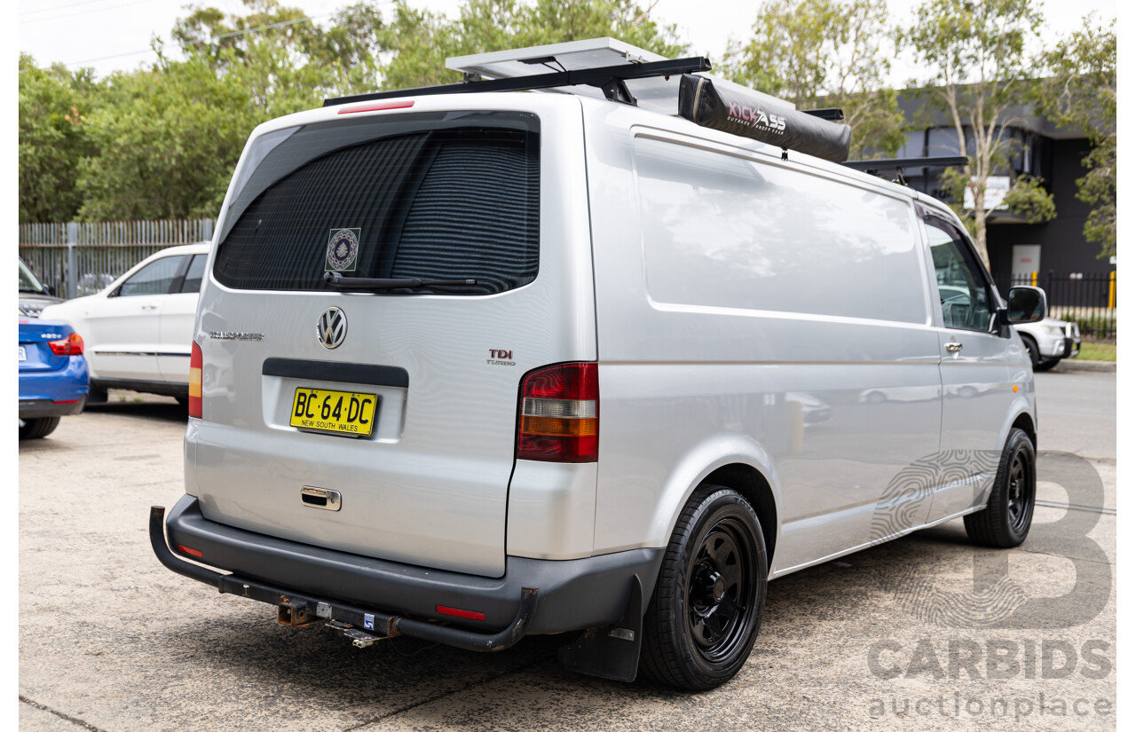 9/2004 Volkswagen Transporter (LWB) T5 Van Reflex Silver Metallic Turbo Diesel 2.5L - Custom Camper