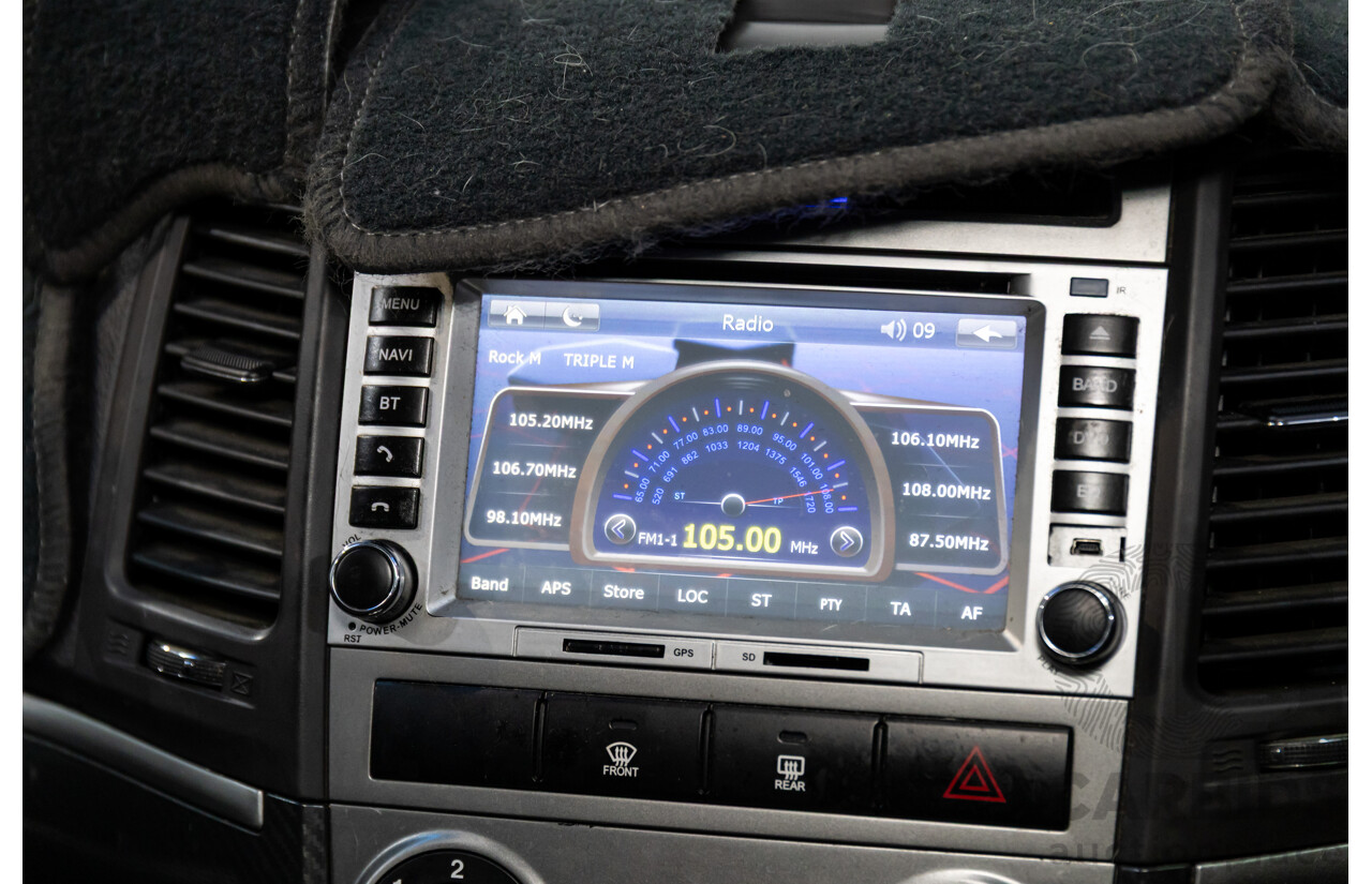 3/2010 Hyundai Santa Fe Elite CRDi (4x4) CM MY10 4d Wagon Vanilla White Turbo Diesel 2.2L - 7 Seater