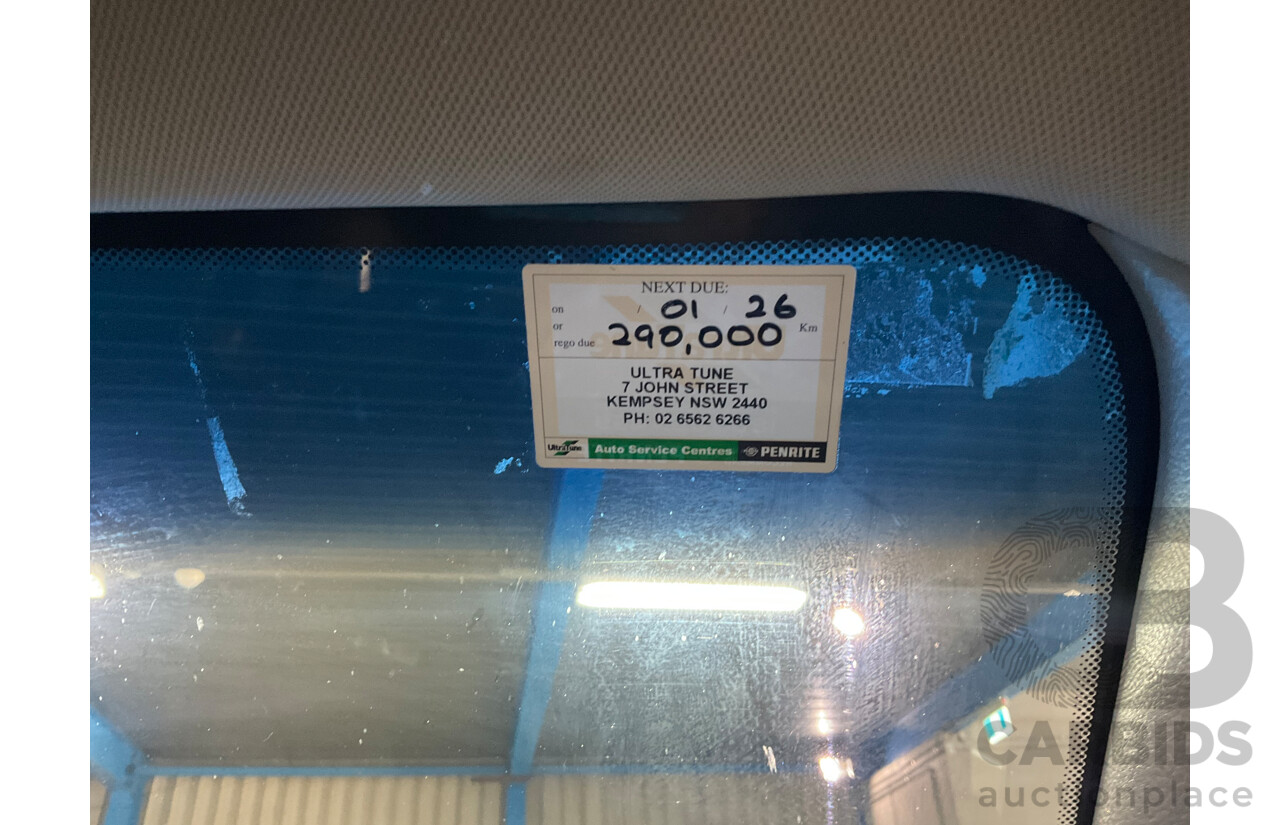 3/2010 Hyundai Santa Fe Elite CRDi (4x4) CM MY10 4d Wagon Vanilla White Turbo Diesel 2.2L - 7 Seater