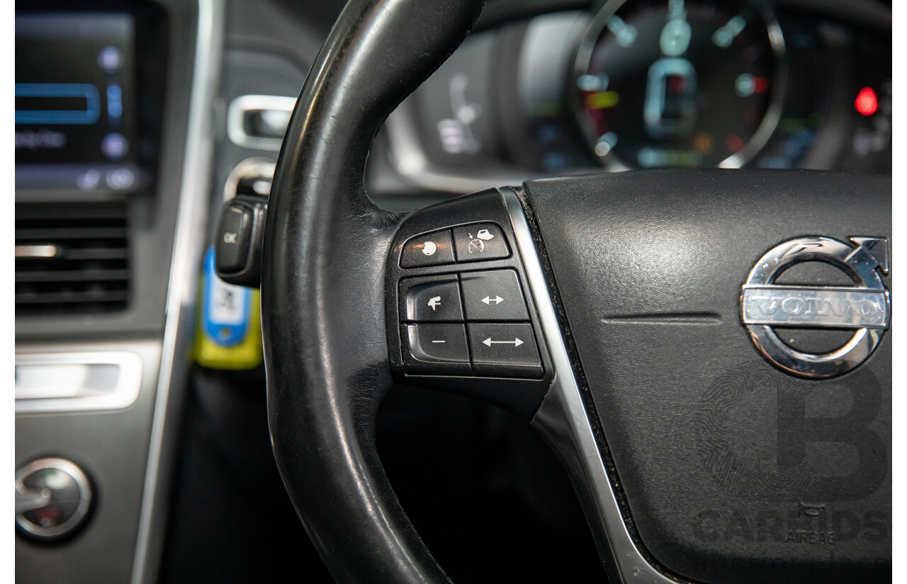 3/2014 Volvo XC60 D4 Luxury DZ MY14 4d Wagon Crystal White Pearl Turbo Diesel 2.0L