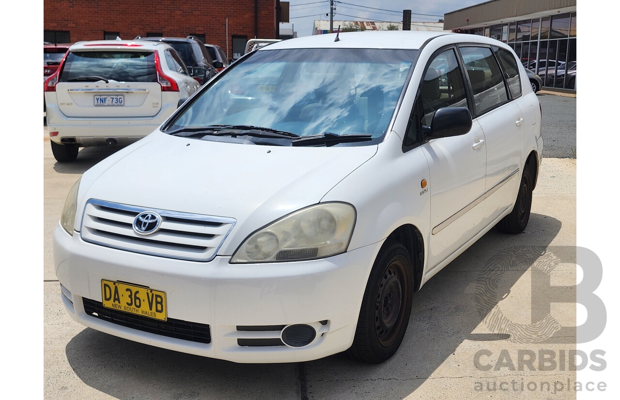 8/2002 Toyota Avensis Verso GLX ACM20R 4d Wagon White 2.0L