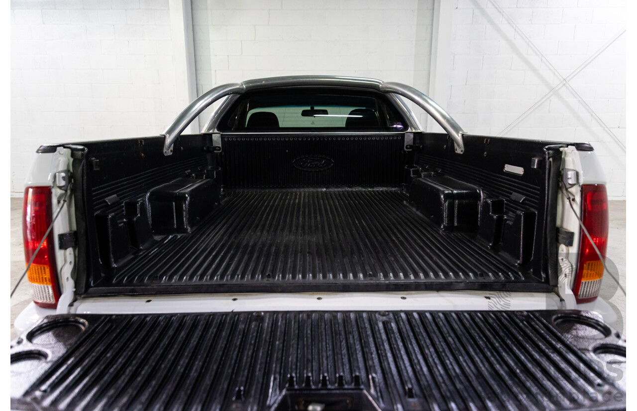 1/2006 Ford Falcon XR8 BF Utility Winter White V8 5.4L