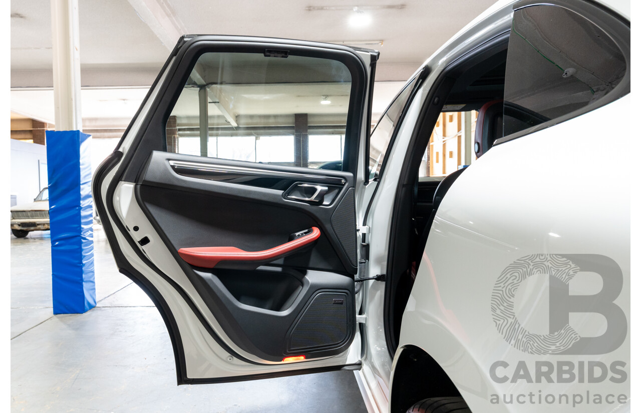 5/2016 Porsche Macan GTS (AWD) 95B MY17 4D Wagon White Twin Turbo V6 3.0L