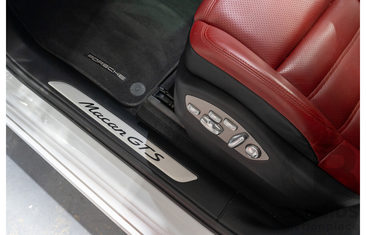 5/2016 Porsche Macan GTS (AWD) 95B MY17 4D Wagon White Twin Turbo V6 3.0L