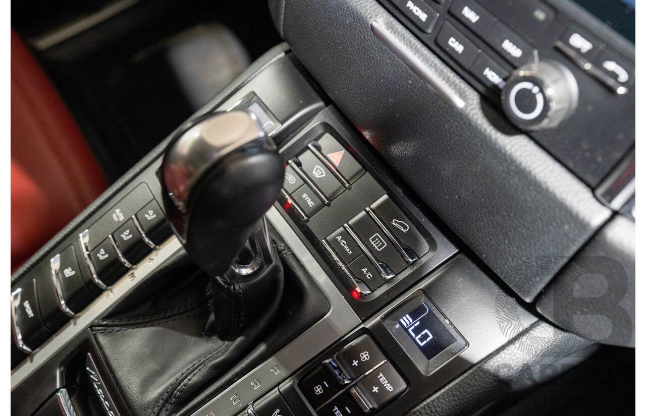 5/2016 Porsche Macan GTS (AWD) 95B MY17 4D Wagon White Twin Turbo V6 3.0L