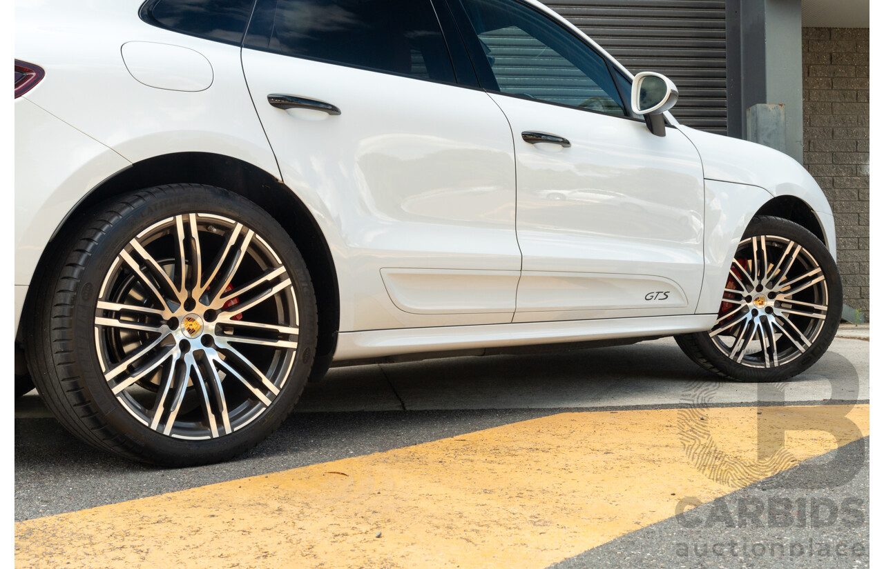5/2016 Porsche Macan GTS (AWD) 95B MY17 4D Wagon White Twin Turbo V6 3.0L