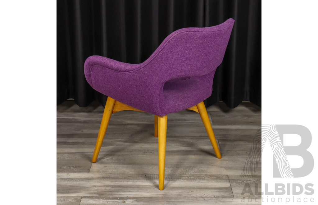 Grant Featherston Contour Space Chair with Purple Woolen Upholstery, Circa 1953