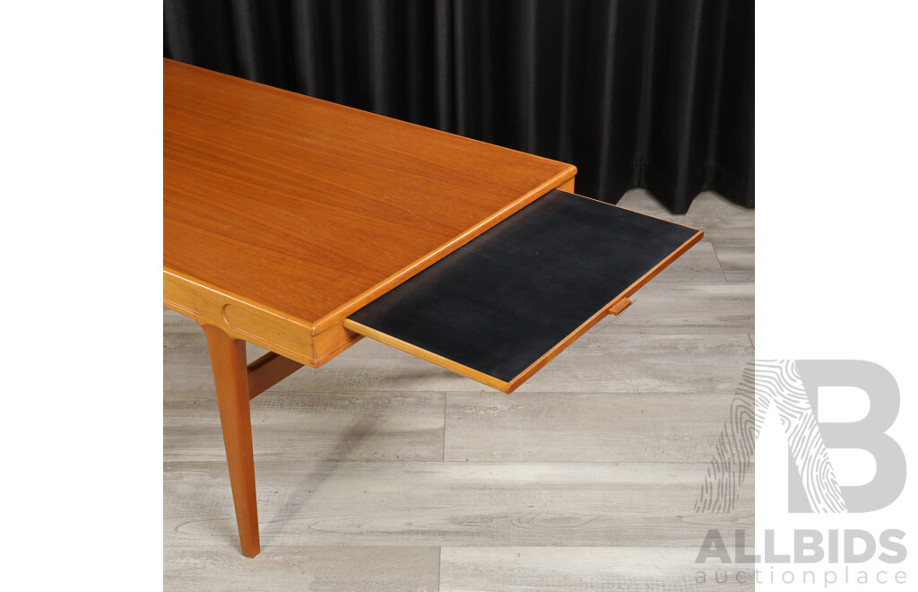 Oversized Teak Coffee Table with Pull Out Drink Slide, Johannes Andersen