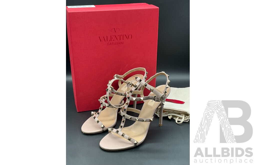 Rockstud Leather Sandals in the ''Poudre'' Branded VALENTINO GARAVANI