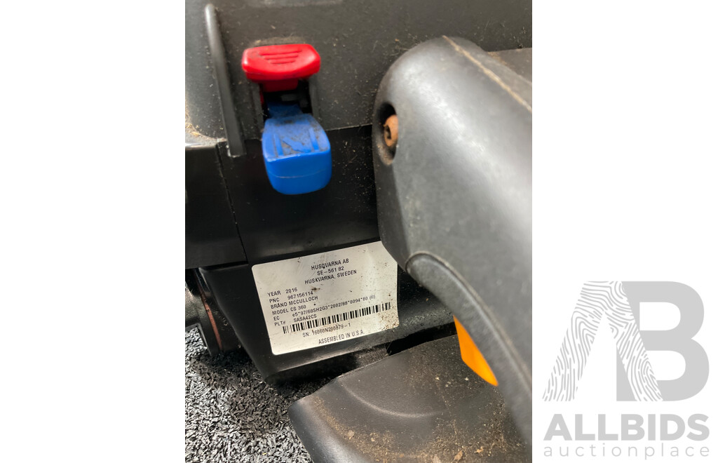 McCULLOCH Petrol Chainsaw (CS360)