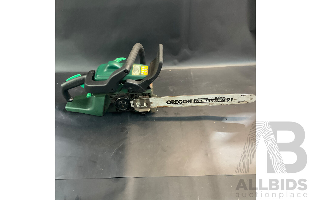 Blade PLCS45 Chainsaw with Carry Case