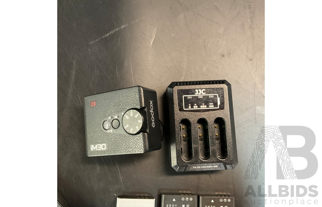 RICOH GRIII Camera  & Godox IM30 Mini Flash with 4 Batteries and JJC Charger