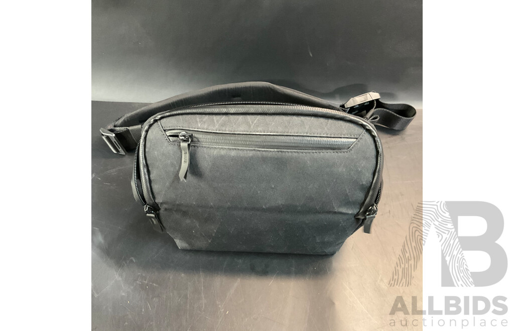 Alpaka Vertex Pouch - Black