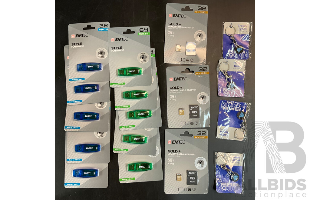 EMTEC 32GB/64GB USB Flash Drive and 32GB Memory Card and Adapter & Aldi Trolley Token - Lot of 17