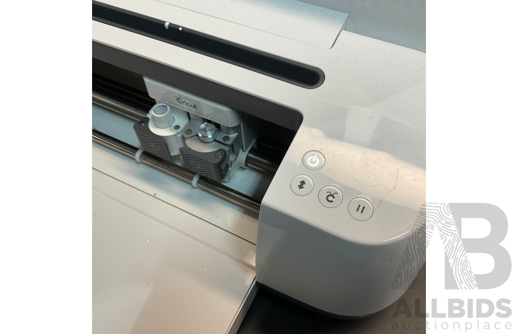 Cricut Maker Cutting Machine