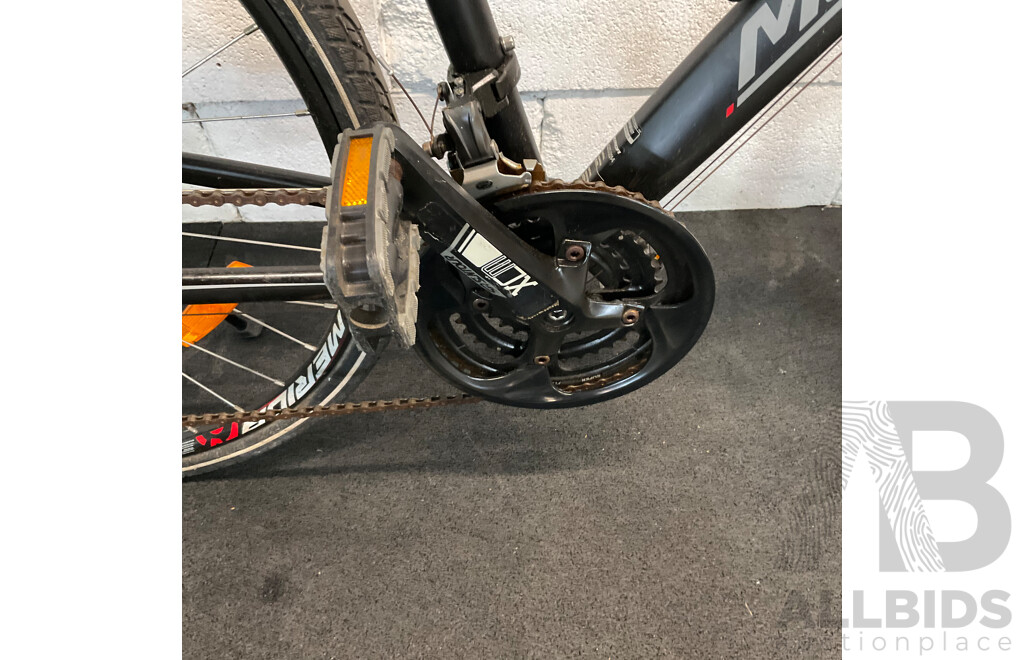 Merida Crossway 40 Bike - Size 52 cm